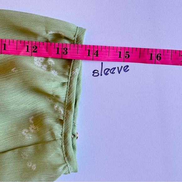 lc lauren conrad top Woman’s Small 3/4 Sleeve Green Pistachio - Picture 8 of 13